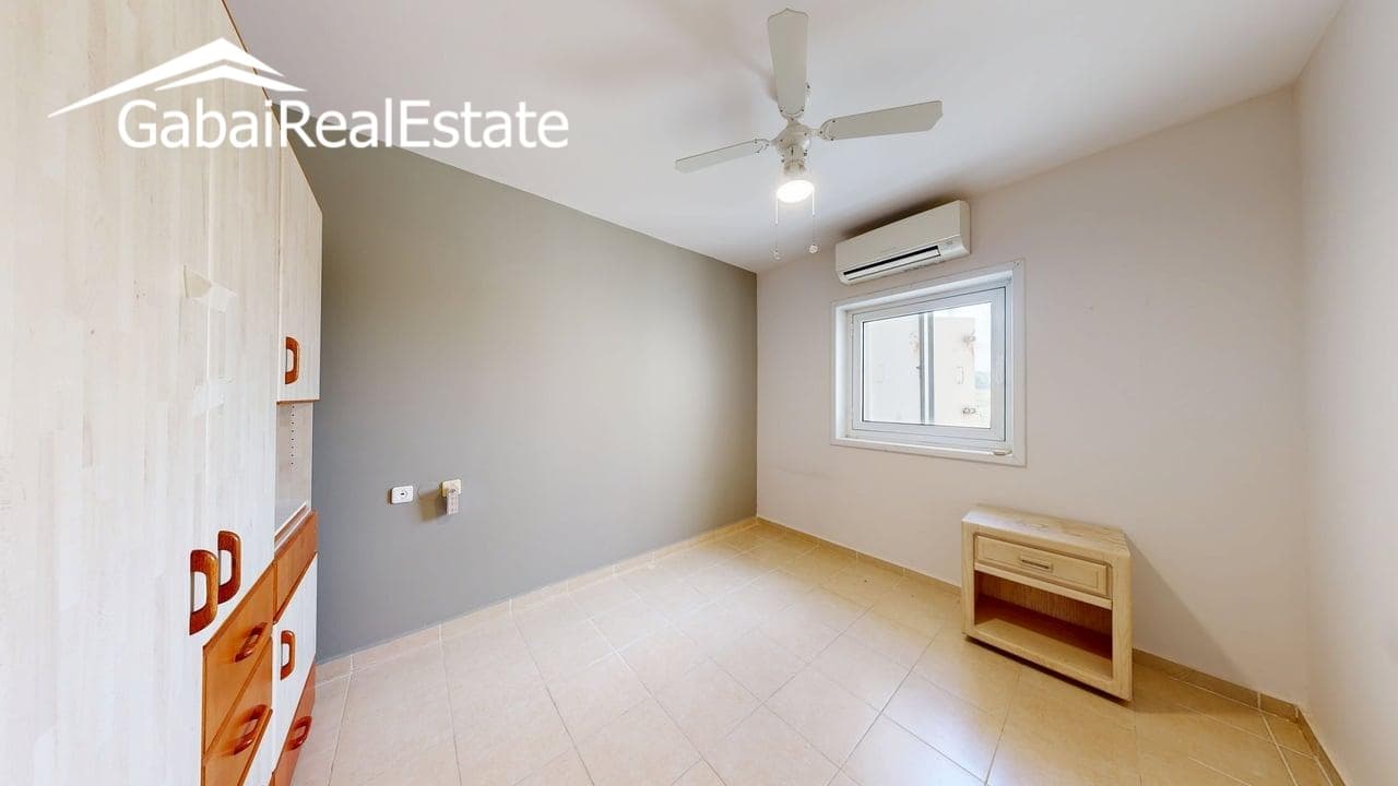 Ezra St, Dekel — image 11 of 22