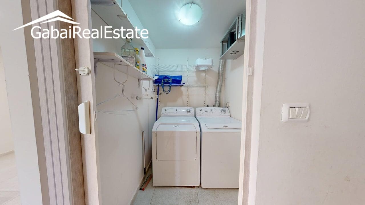 Ezra St, Dekel — image 14 of 22
